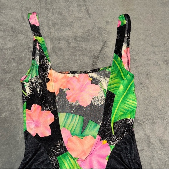 Vintage One Piece Floral Swimsuit Size 13/14 - Picture 7 of 9